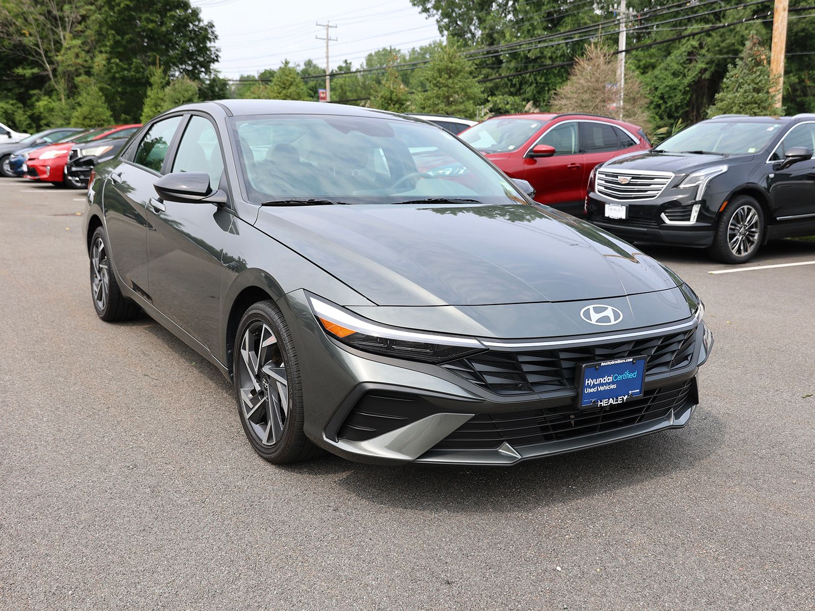 Photo view of 2025 Hyundai Elantra Hybrid in Gray