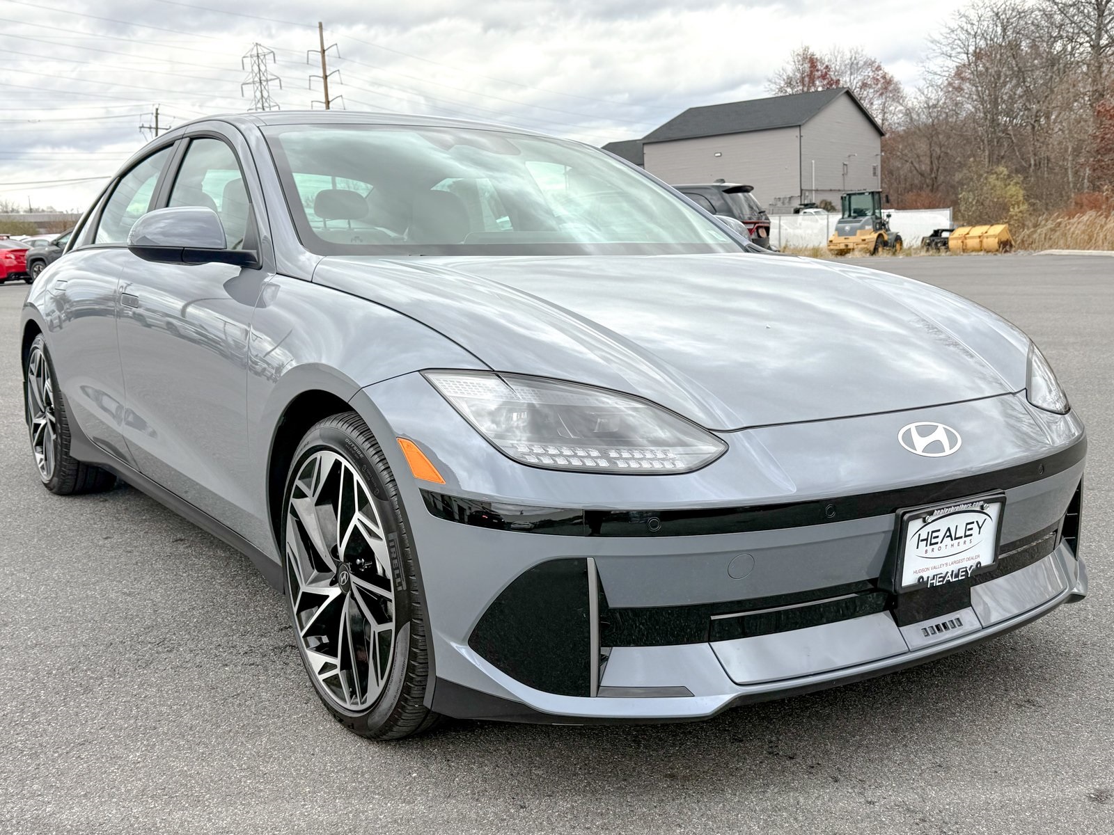Photo view of 2023 Hyundai IONIQ 6 in Blue