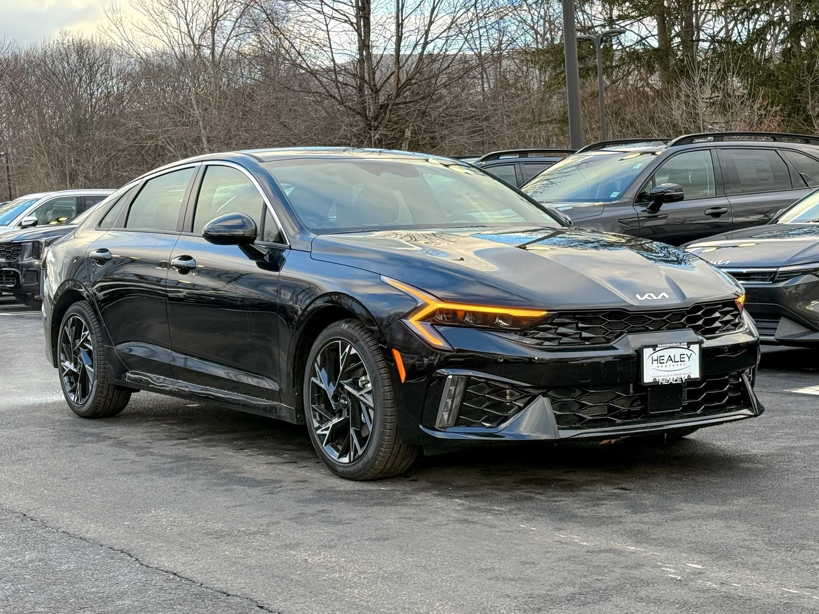 Photo view of 2026 Kia K5 in Black