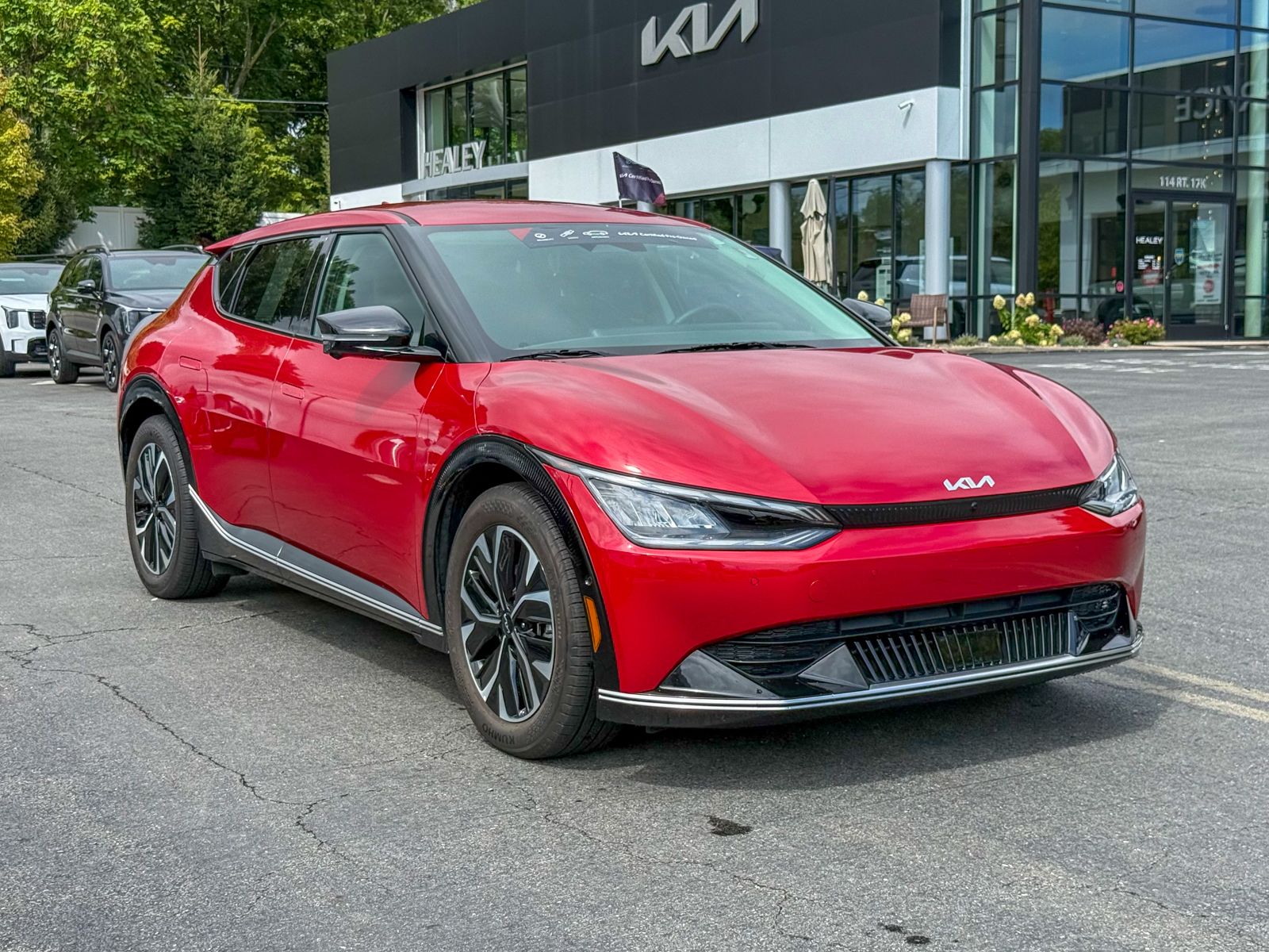 Photo view of 2023 Kia EV6 in Red