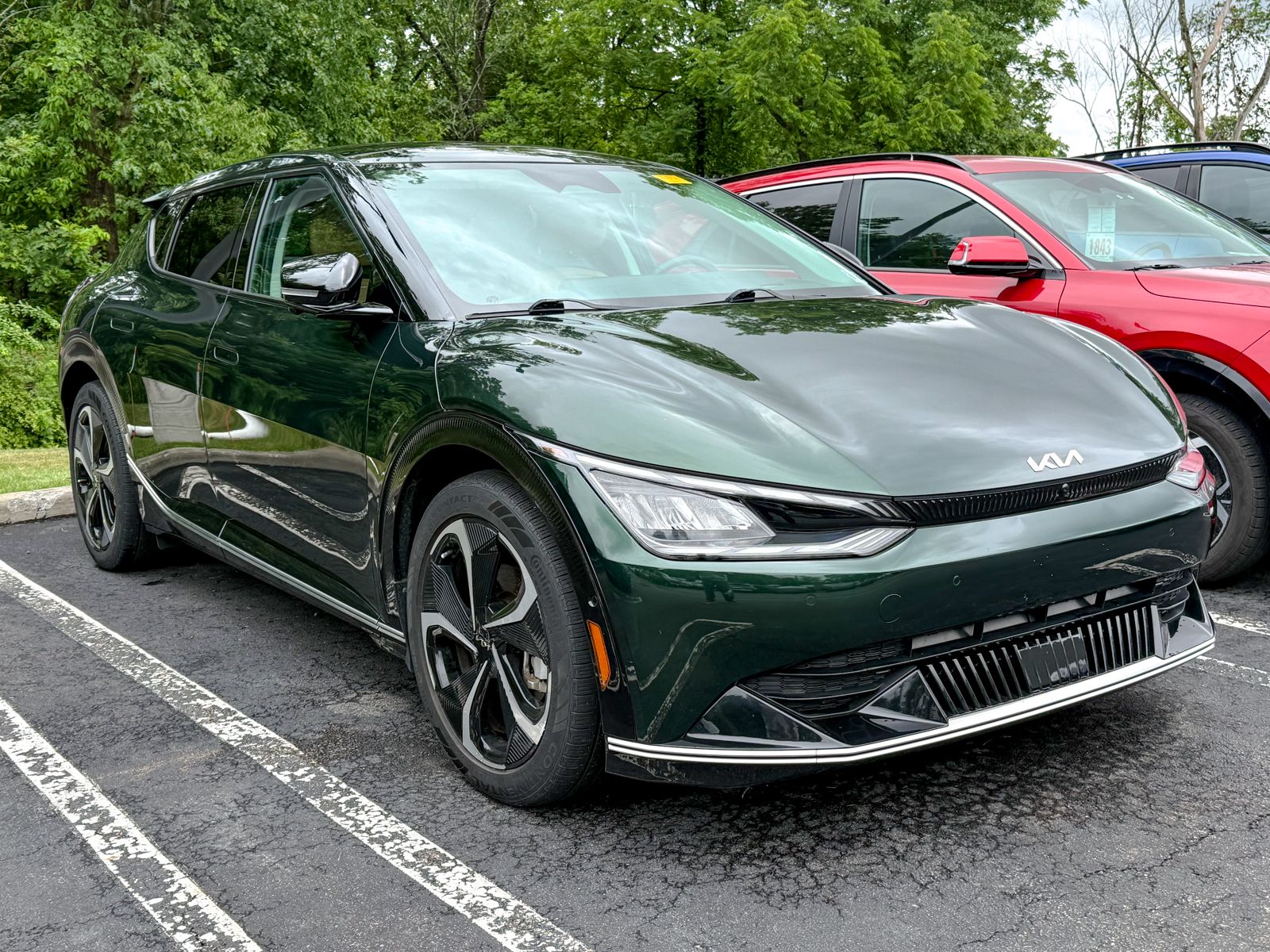 Photo view of 2023 Kia EV6 in Green