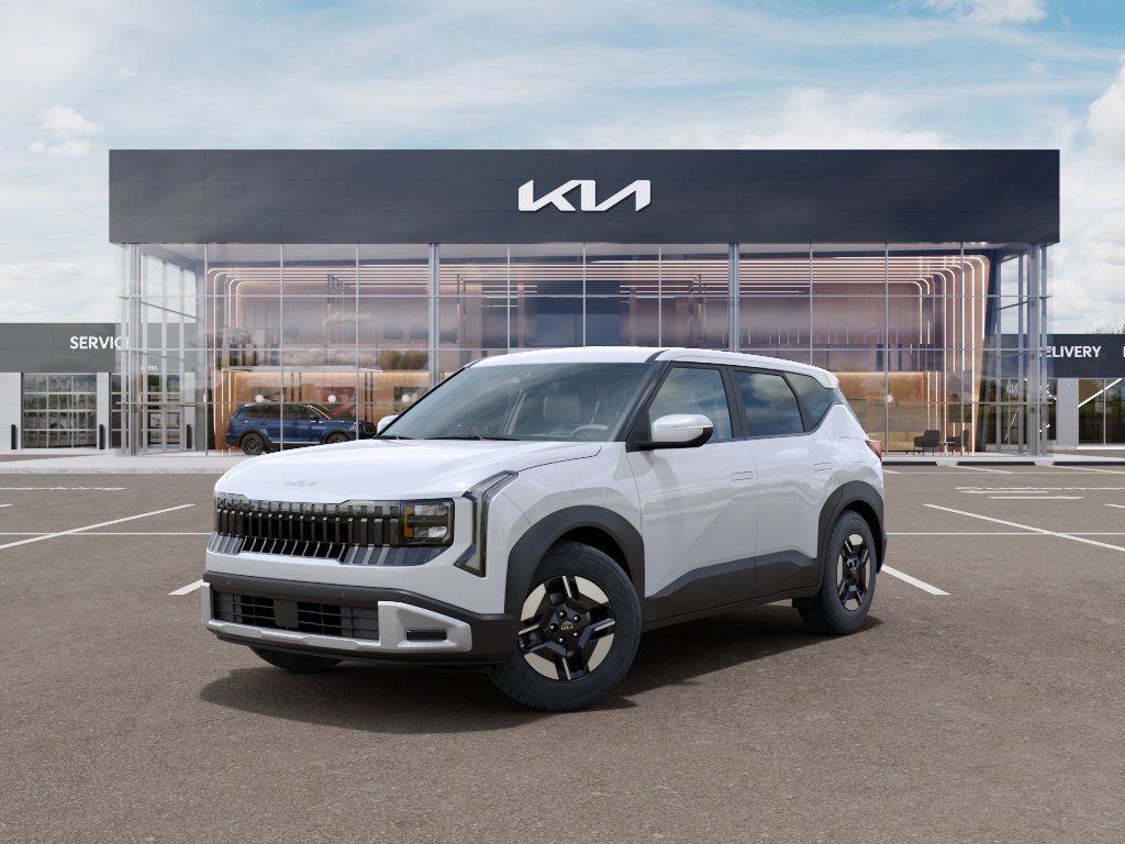 Photo view of 2027 Kia Seltos in White