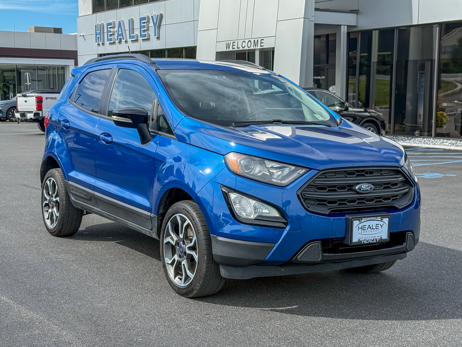 Photo view of 2020 Ford EcoSport in Blue