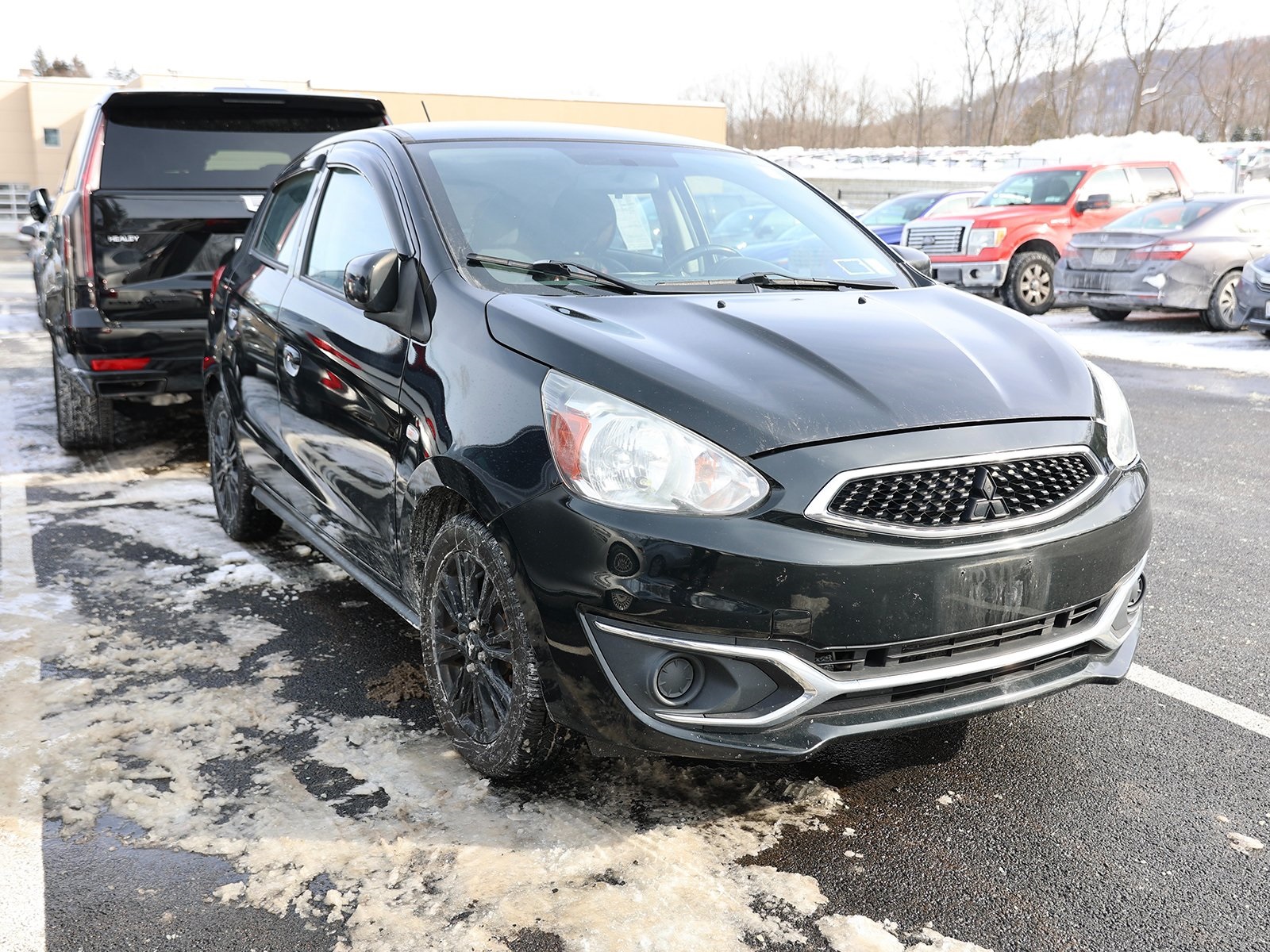 Photo view of 2019 Mitsubishi Mirage in Black