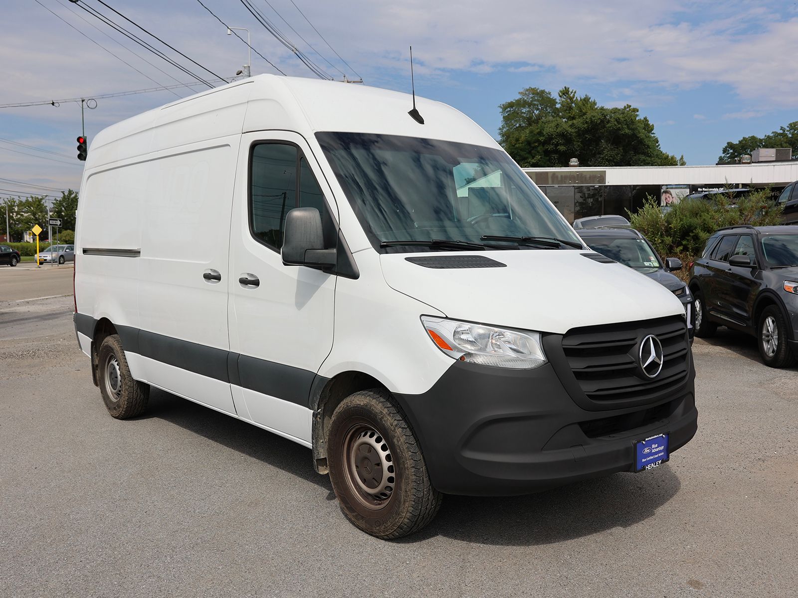 Photo view of 2023 Mercedes-Benz Sprinter Cargo Van in White