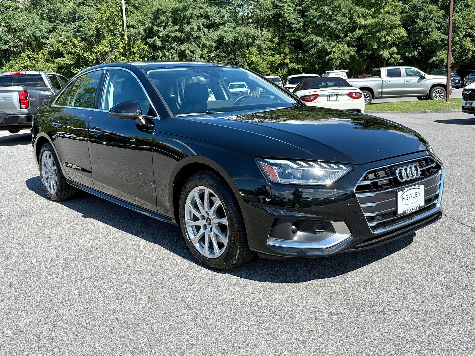 Photo view of 2023 Audi A4 Sedan in Black