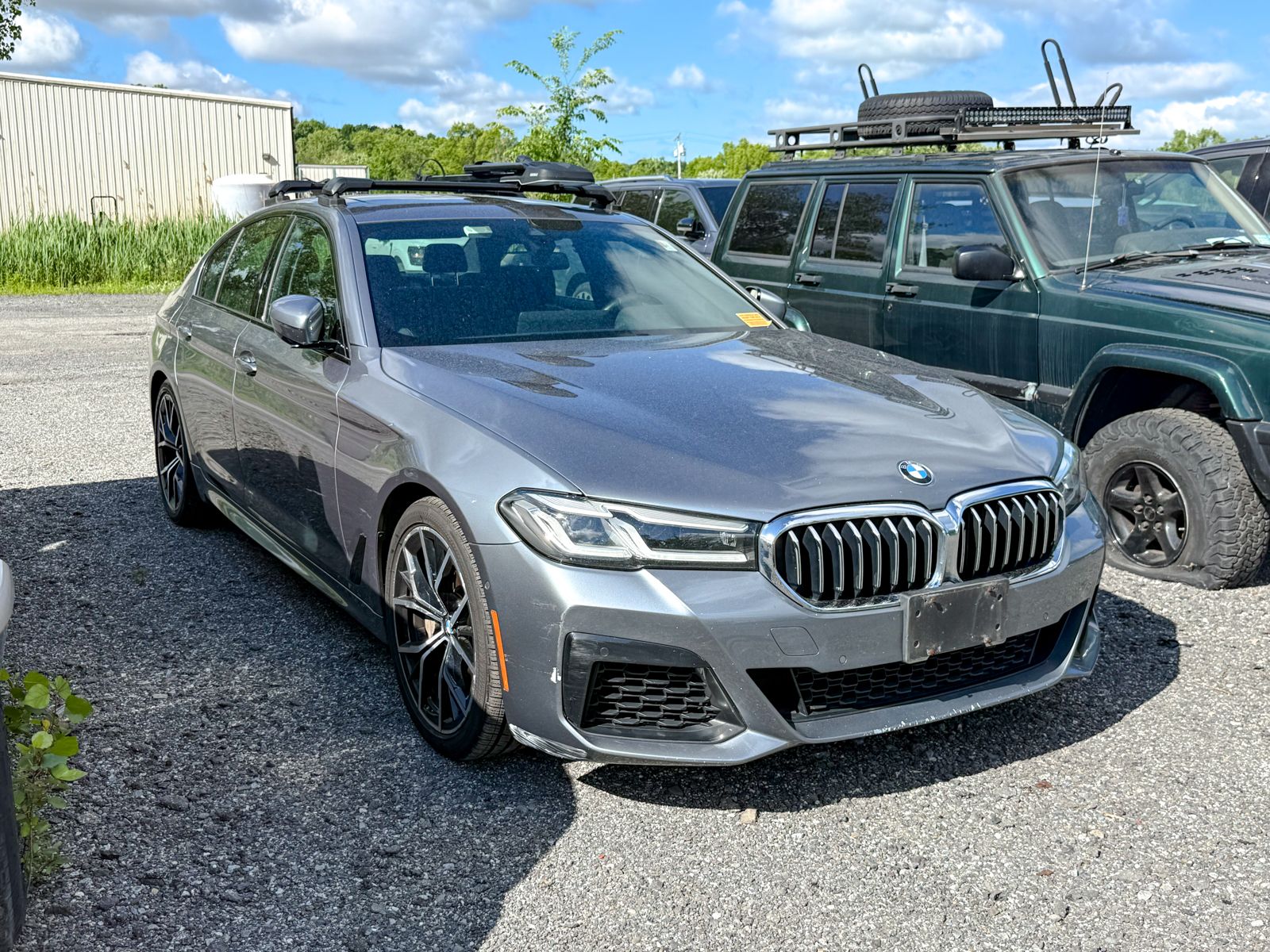 Photo view of 2021 BMW 5 Series in Gray