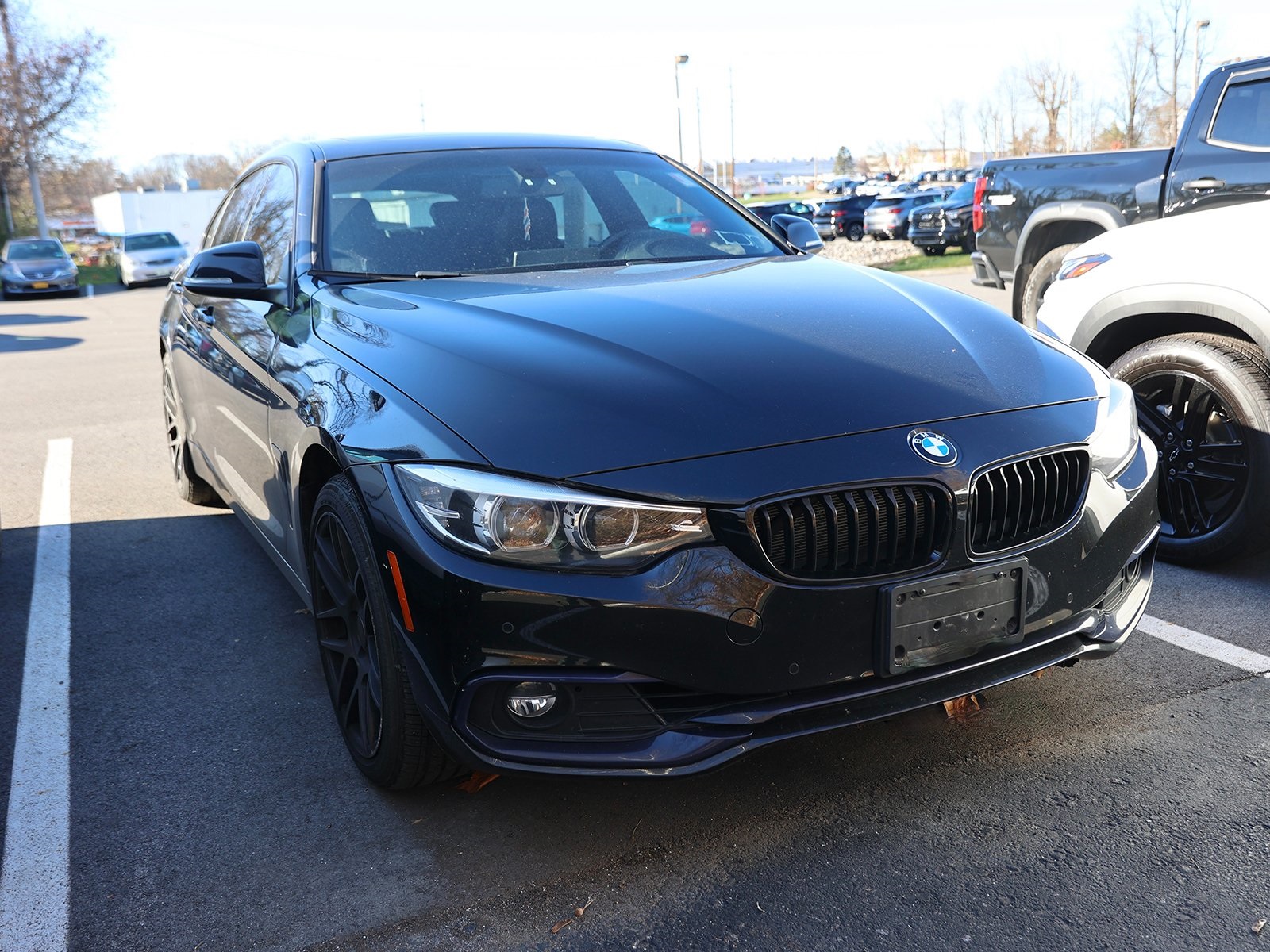 Photo view of 2018 BMW 4 Series in Black