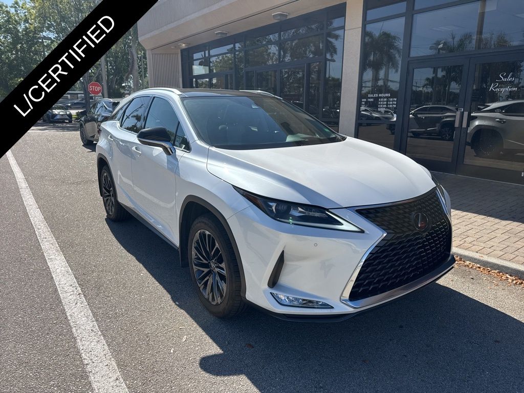 Lexus RX Vehicle Image