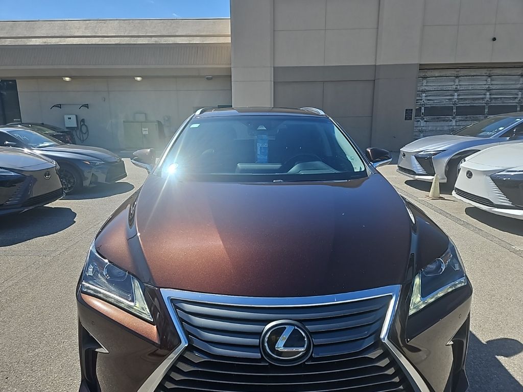 Lexus RX Vehicle Image