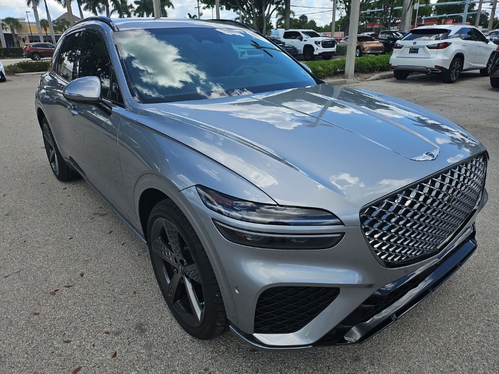 Genesis GV70 Vehicle Image