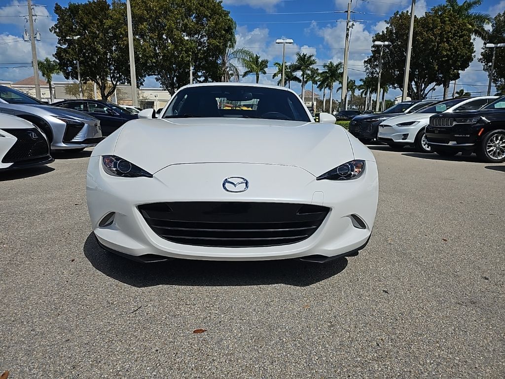 Mazda MX-5 Miata RF Vehicle Image