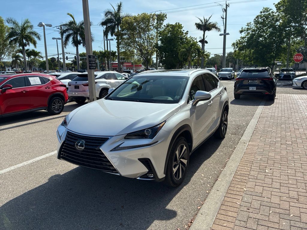 Lexus NX Vehicle Image