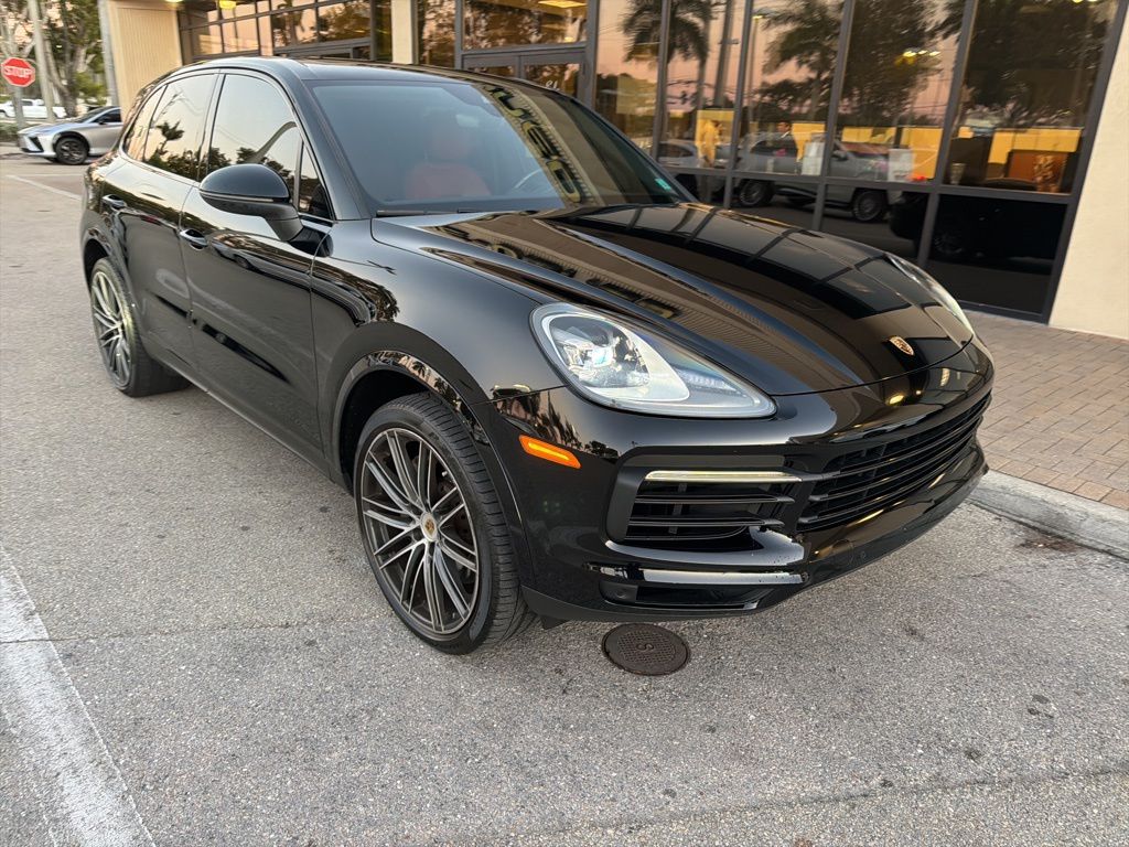 Porsche Cayenne Vehicle Image