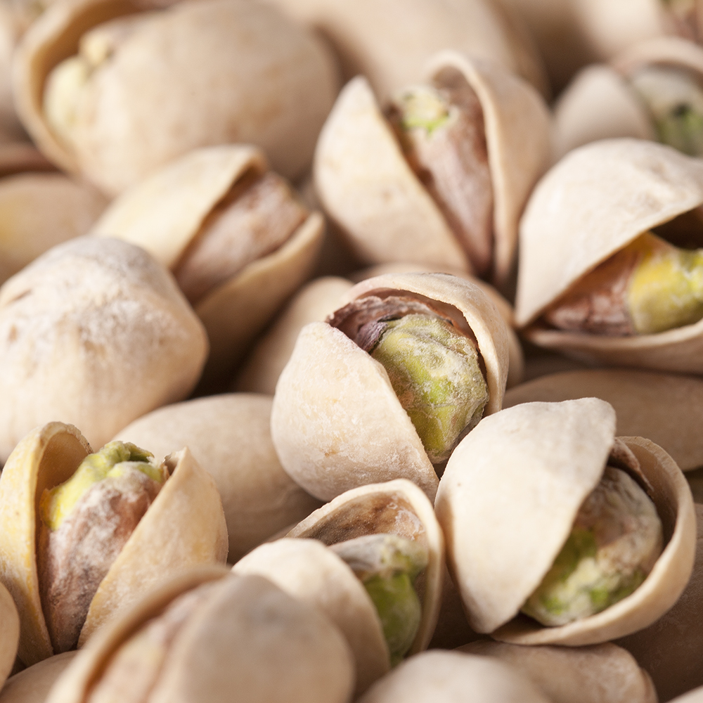 Natural Roasted and Salted Pistachios Healthy & Nutritious
