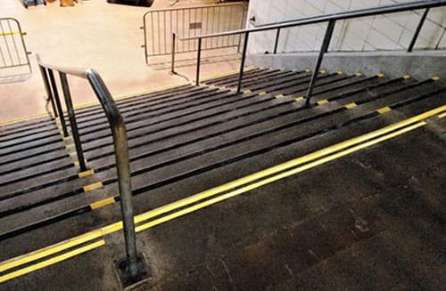 Yankee-Stadium-steps