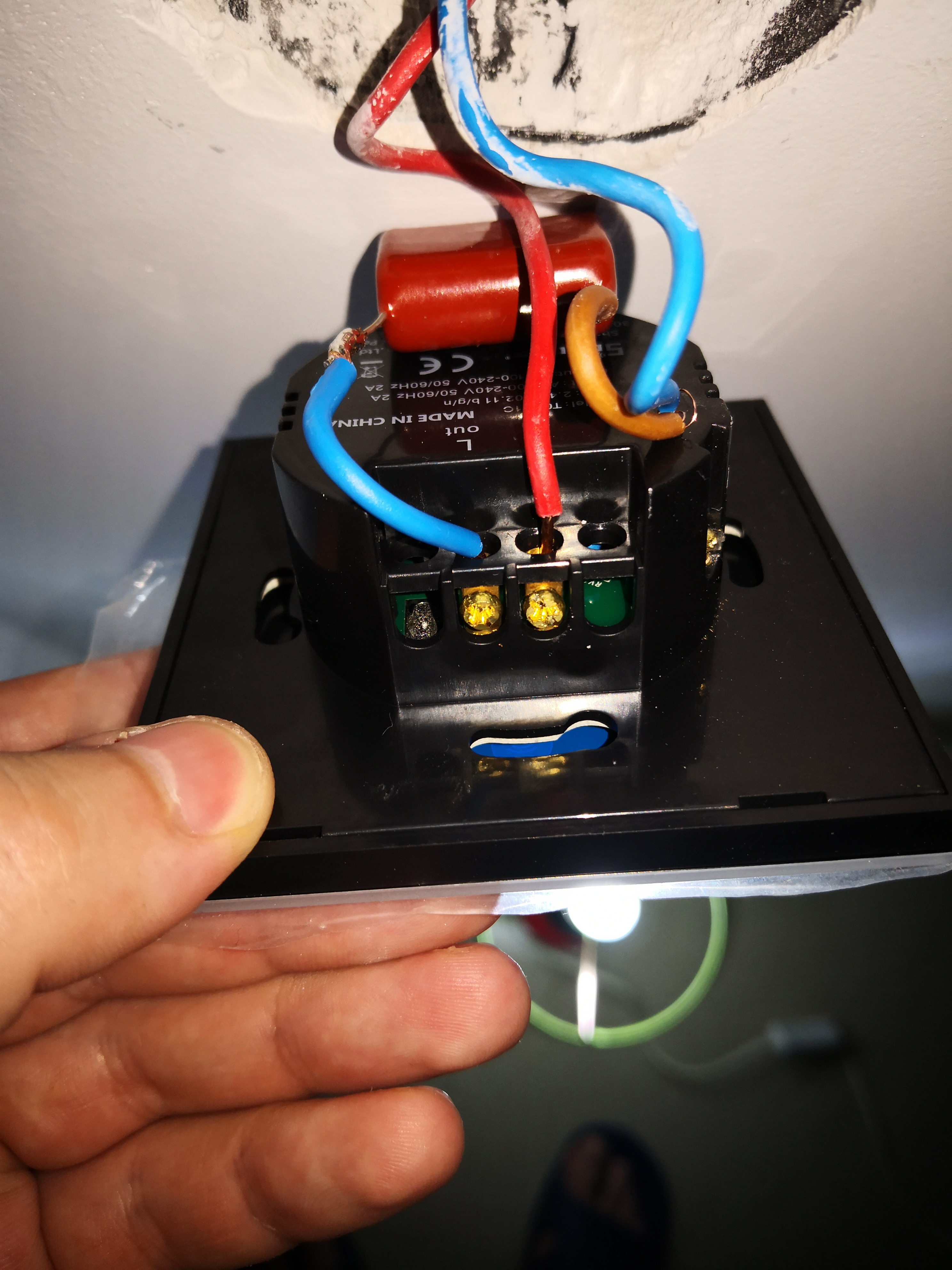 SONOFF. WiFi wall switch. NO NEUTRAL WIRE ITEAD Customer Care Center