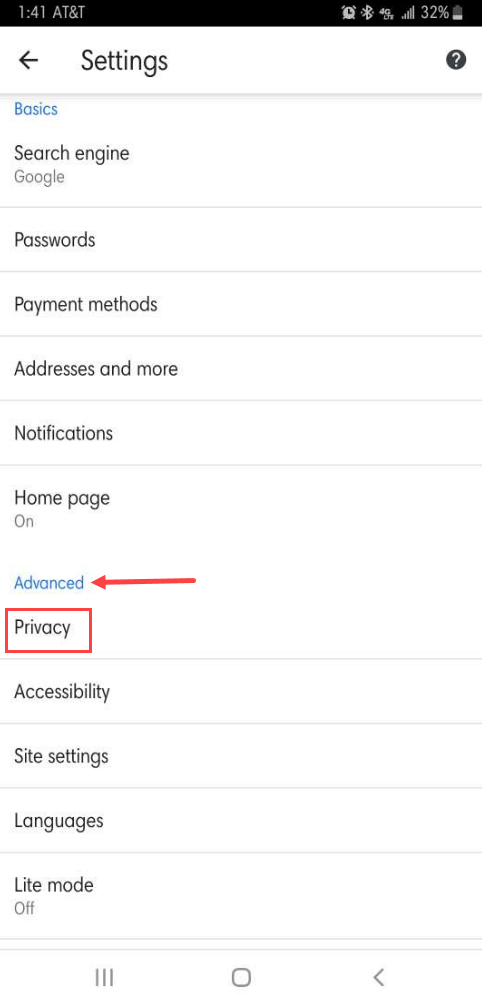 Screenshot showing Privacy option in Chrome settings on Android.