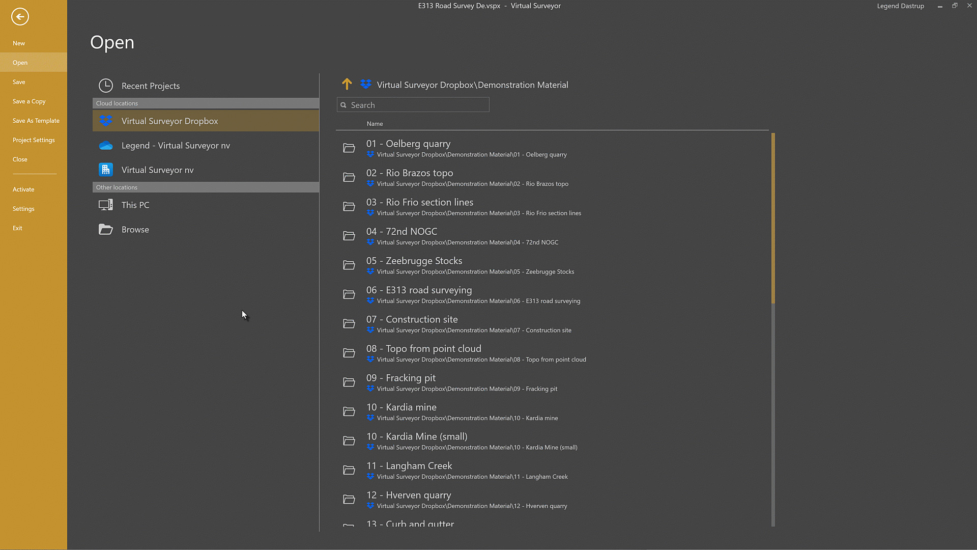 Breadcrumbs Bar for quick navigation between folder paths.