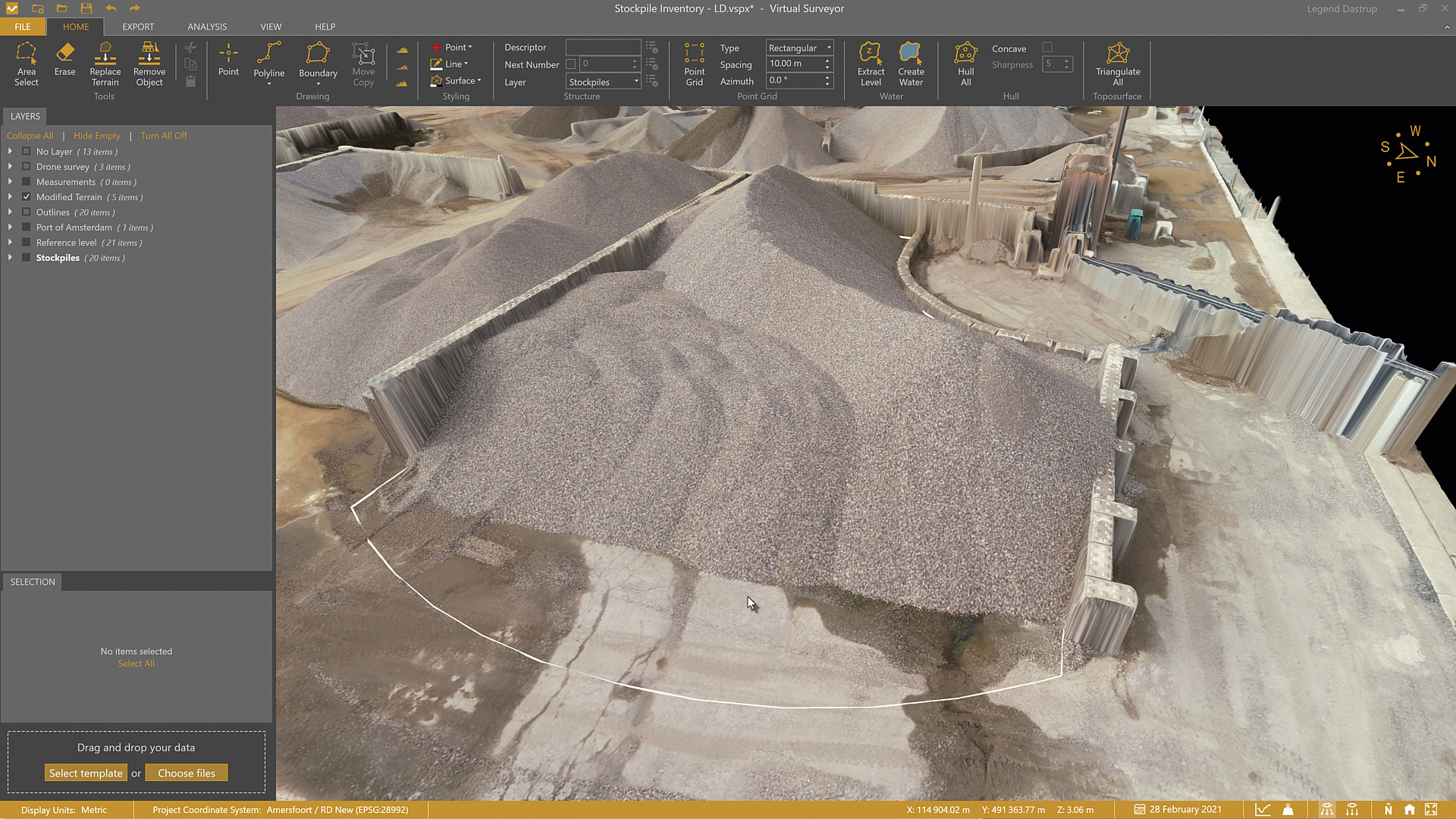 Create the open-walled stockpile on a slope using the 3D setting