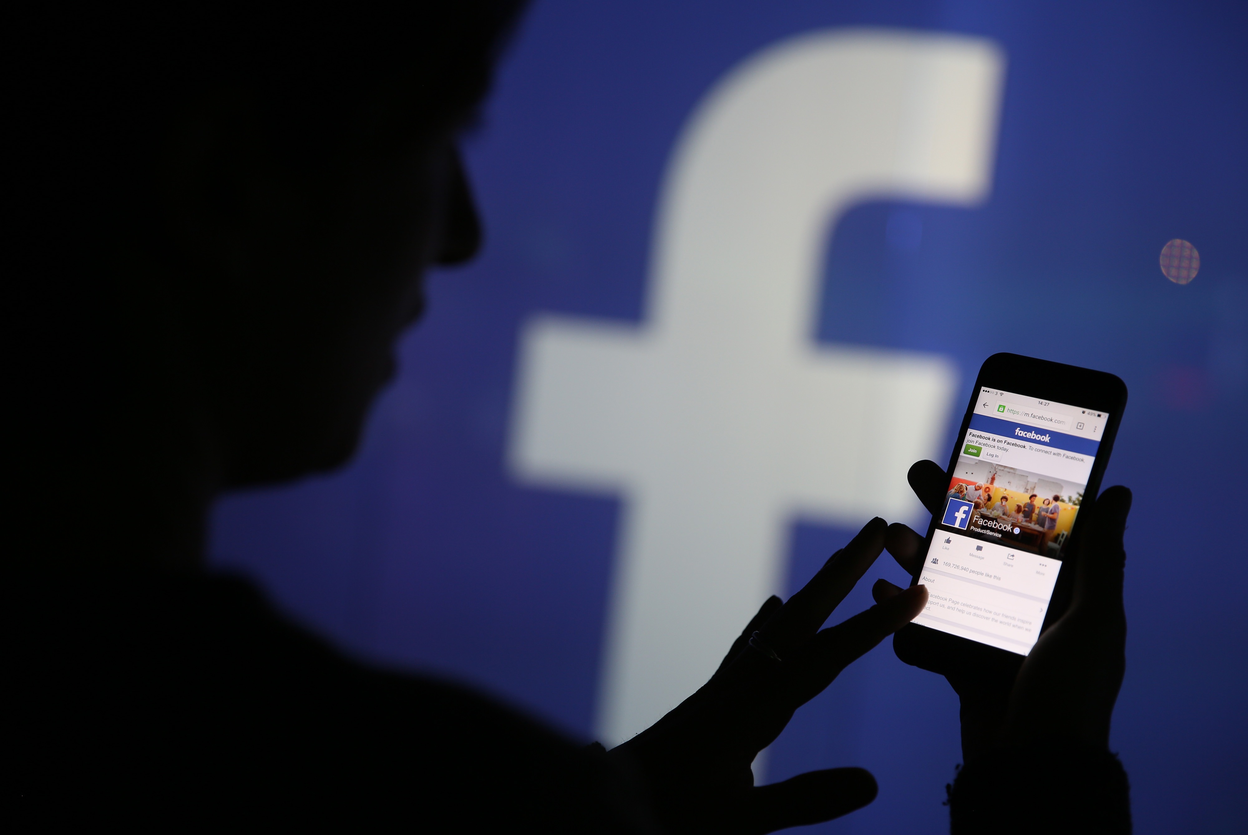 Facebook Doesn't Want to Be a Media Company | Fortune