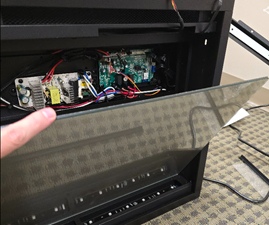 A finger pointing at a computer

AI-generated content may be incorrect.