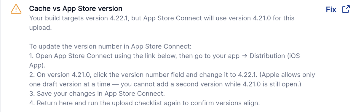 The checklist shows both version numbers and the steps to align them in App Store Connect.