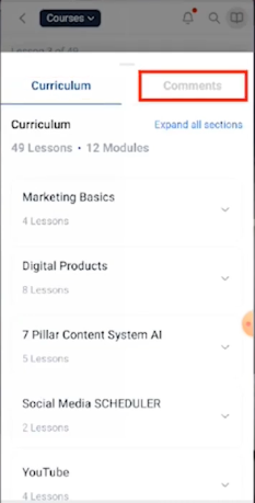 Mobile course interface showing the Curriculum and Comments tabs