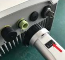 A close up of a device
Description automatically generated