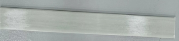 A white surface with a black stripe

AI-generated content may be incorrect.