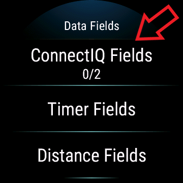 Красная стрелка указывает на «Поля ConnectIQ».