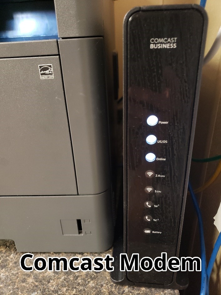 A close up of electronics

Description automatically generated