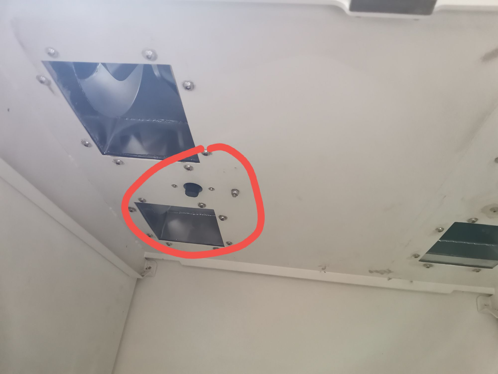 Dust bin sensor detail