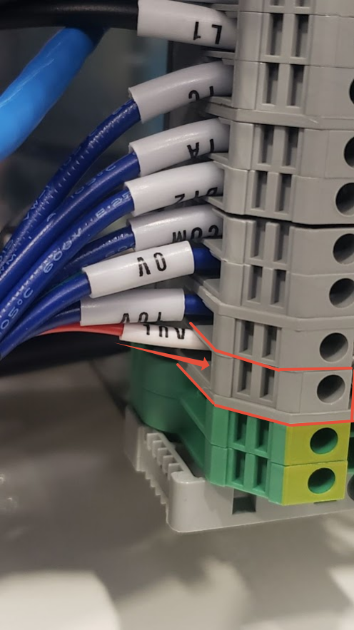 Red wire from V+ connected to terminal block left side position 3