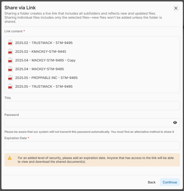 When selecting only files: The shared link contains only the selected files, No future files will be automatically added, Folder display options are not available.