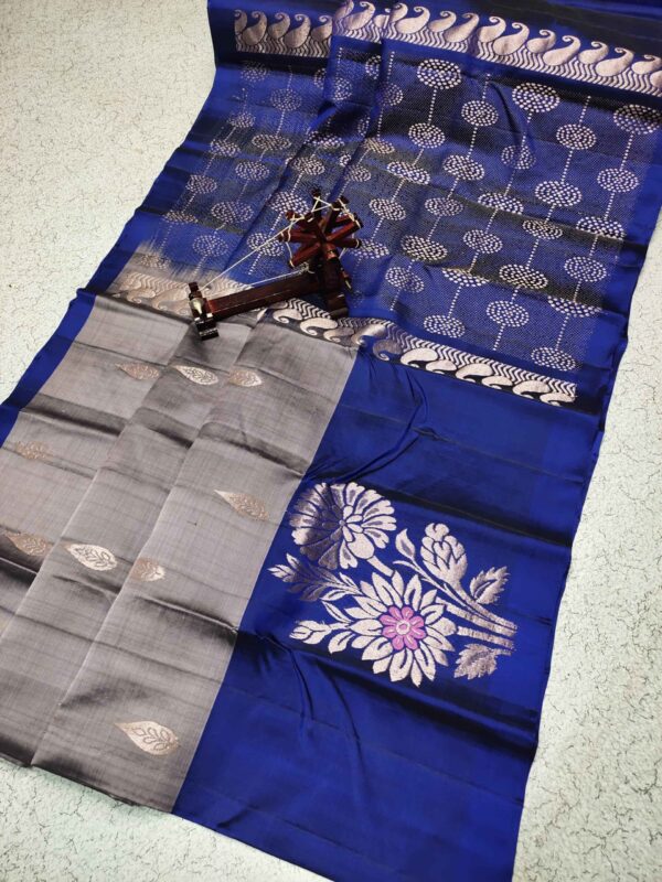 Kanchi Pattu Sarees with Border Butis - Image 12