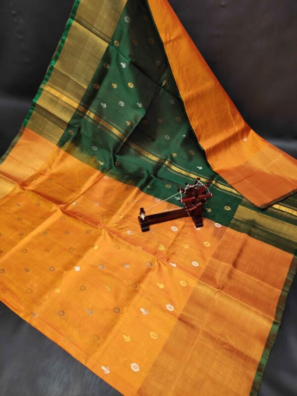 Uppada Pattu 400 Kaddi Naxathra Buta Sarees - Image 22
