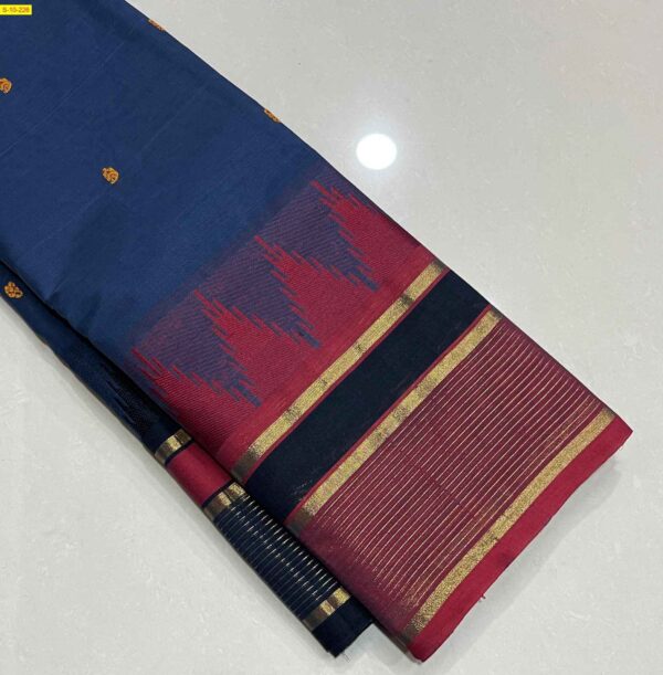Cotton Elegance Handloom Pure Cotton Saree - Image 3