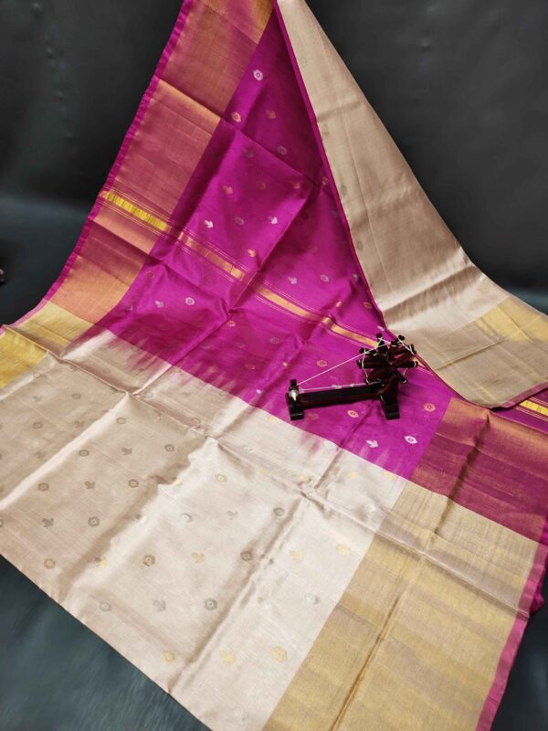 Uppada Pattu 400 Kaddi Naxathra Buta Sarees - Image 13