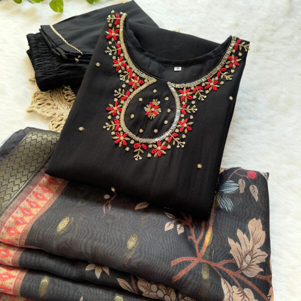 New Launch – Designer Kurti, Pant & Dupatta 3-Piece Set