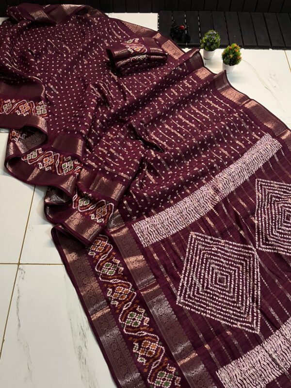 Premium Dola Silk Saree – "Look Like a Wow" Collection - Image 2