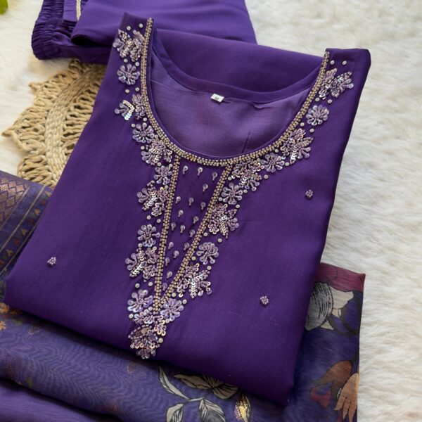 Launching: New Designer Kurti, Pant & Dupatta – 3 Piece Set - Image 2