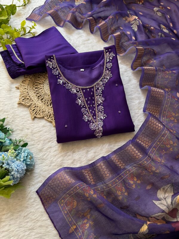 Launching: New Designer Kurti, Pant & Dupatta – 3 Piece Set - Image 4