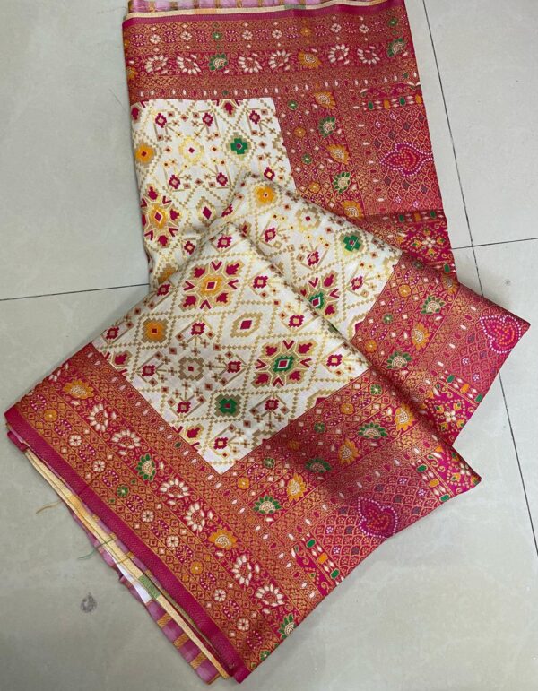 Pure Silk Patola Sarees(Crimson Red)