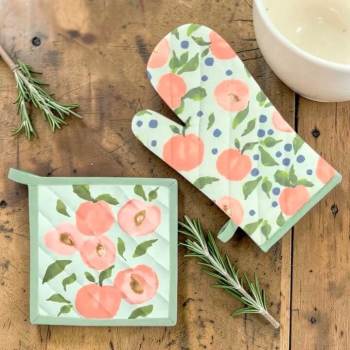 Colorful Peaches Oven Mitt & Pot Holder Set