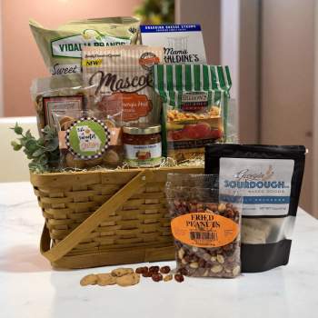 Southern Charm Georgia Gift Basket Southern Charm Georgia Gift Basket