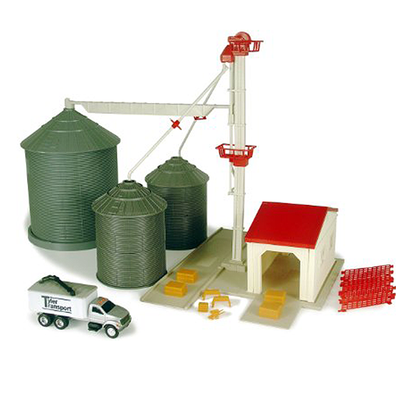 Toys ERTL JOHN DEERE 164 SCALE FARM COUNTRY GRAIN BIN SET
