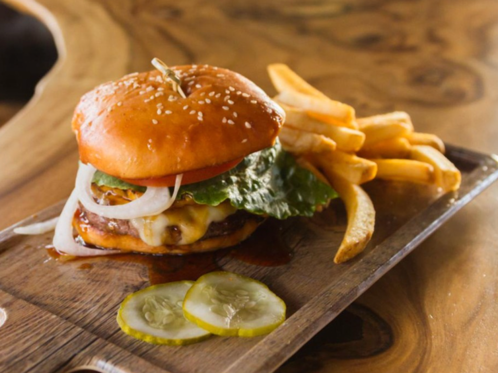 Top 10 Places for Live Entertainment in Kauai, Hawaii