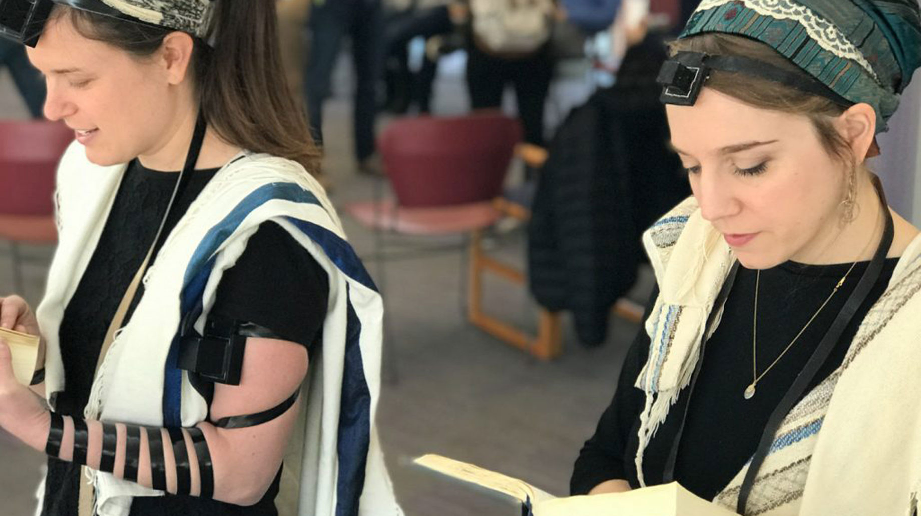 women praying in Beit Midrash - Photo by Dena Trugman