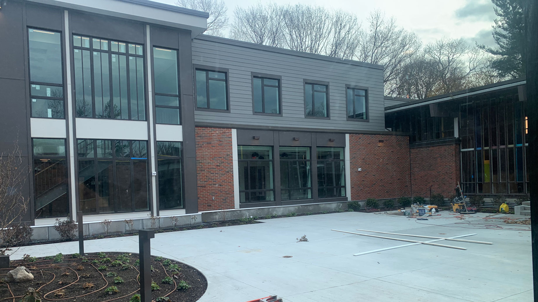 shared-campus-courtyard